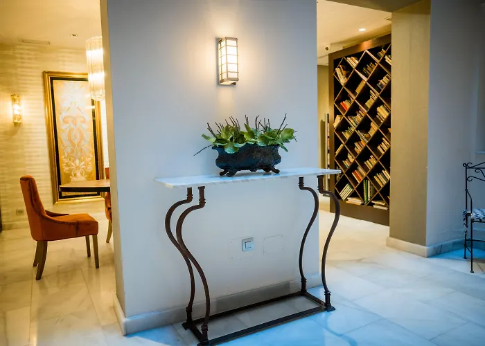 Hotel Meninas - Boutique Opera Madri