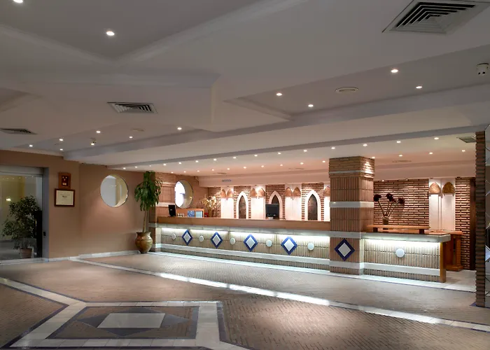 Hotel Macià Alfaros