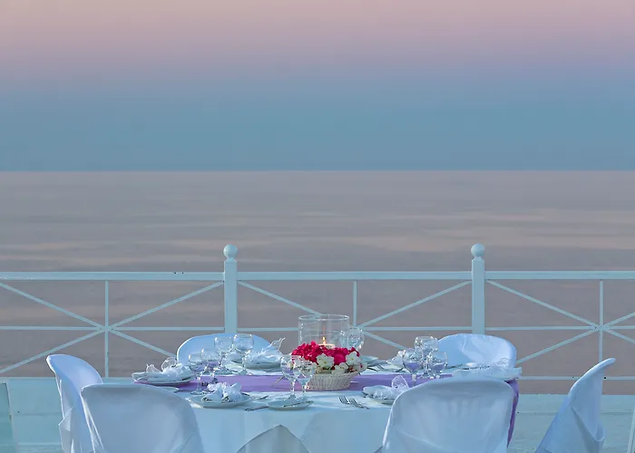 Peninsula Resort & Spa Agia Pelagia 