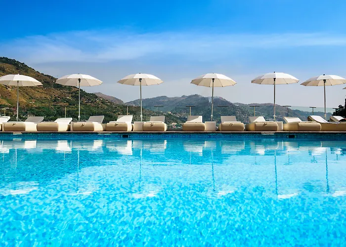 Hoteles con Piscina en Taormina