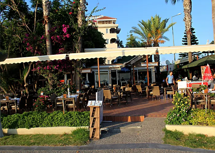Sun Beach Park Hotel Side