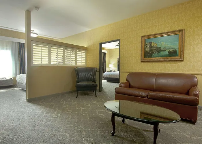 Hotels in Ontario