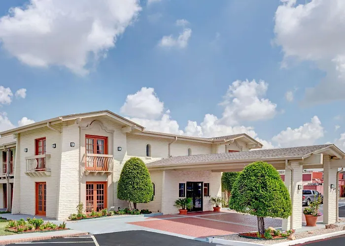 North Richland Hills Hotels