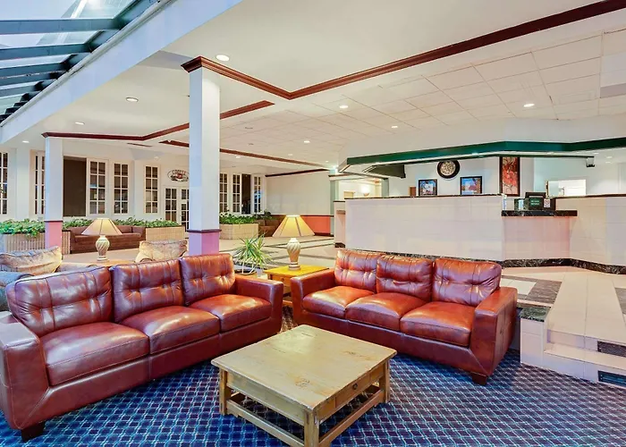 Days Inn By Wyndham Bay City