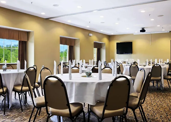 Glenville Hotels