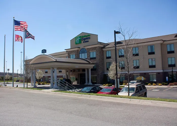 Holiday Inn Express & Suites Youngstown West I 80, An Ihg Hotel