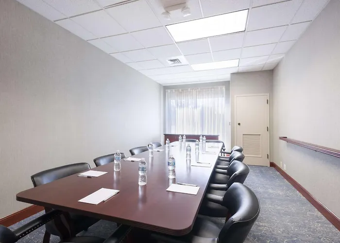 Hampton Inn Mount Airy