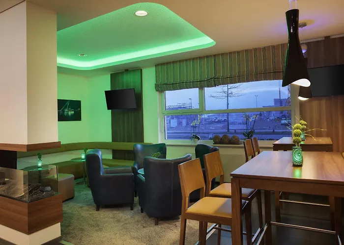 Holiday Inn Express Bremen Airport By Ihg