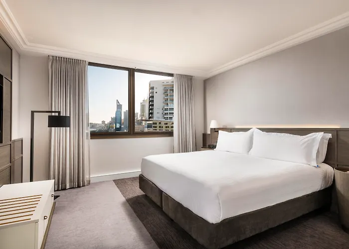 Perth Hotels With Pool