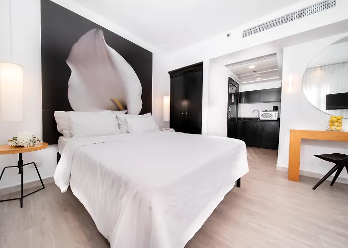 Savoy Sea Side Hotel (Adults Only) Tel Aviv-Jaffa