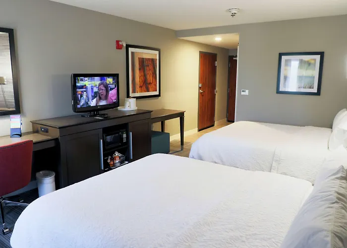 Muskogee Hotels