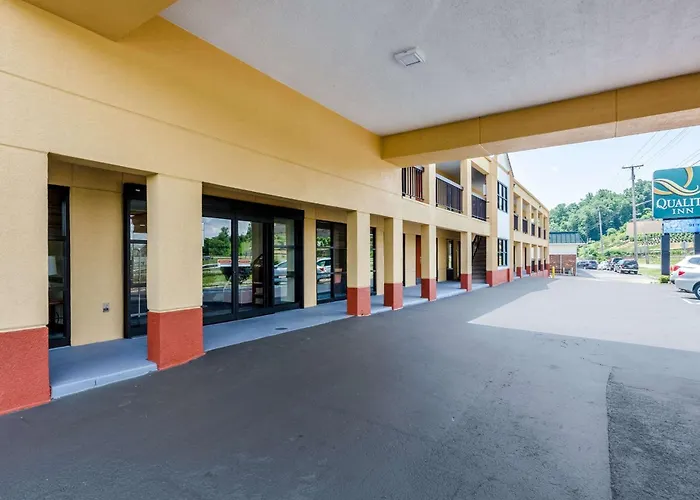 Quality Inn Tanglewood Roanoke