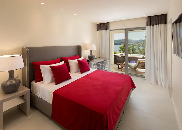 Hotels in Kommeno (Corfu)