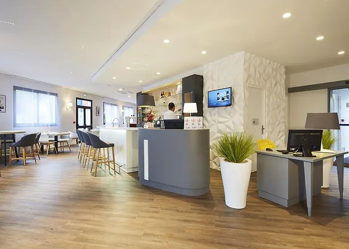 Bezons Hotels