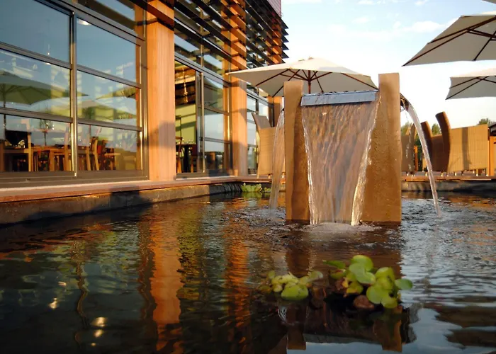 Perignat-les-Sarlieve Hotels
