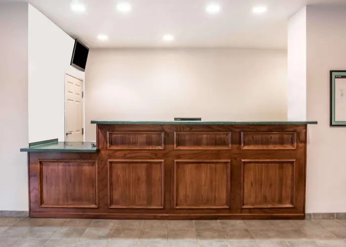 Kountze Hotels