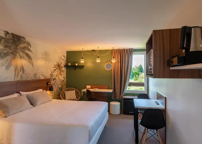 Feytiat Hotels