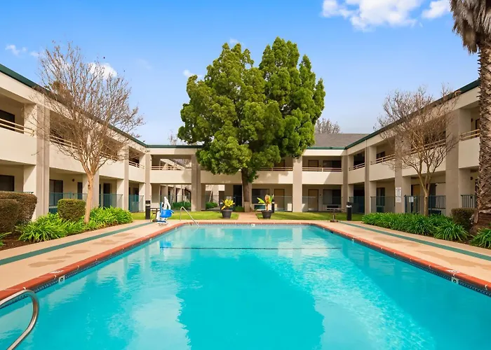 Best Western Heritage Inn Concord