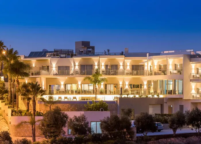 Caneiros Luxury House & Suites