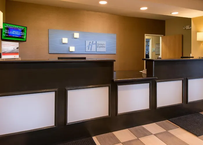 Holiday Inn Express & Suites Bucyrus By Ihg
