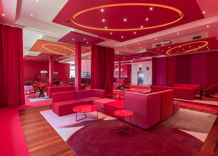 Airport Hotel Basel - Convenient&Friendly
