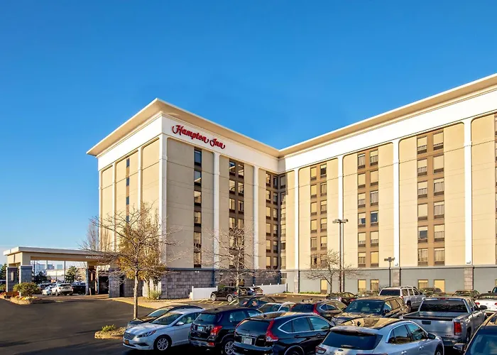 Hampton Inn Boston Logan Airport Revere