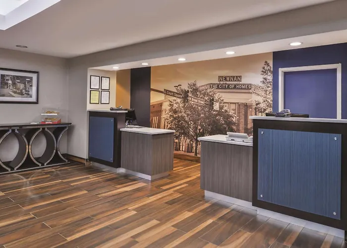 La Quinta By Wyndham Atlanta South - Newnan