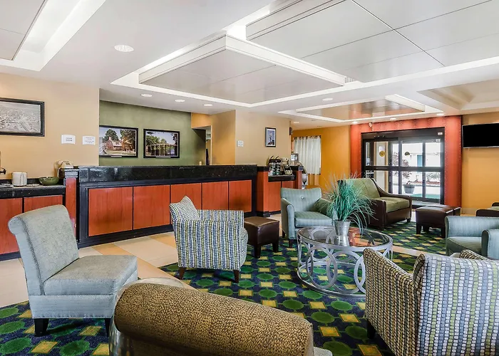 Quality Inn & Suites Lexington