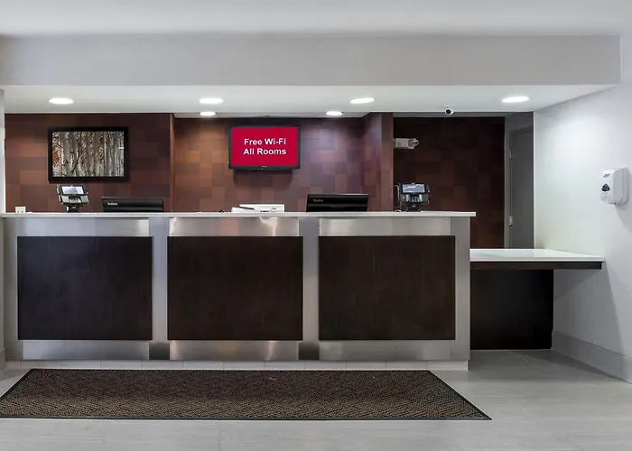 Mansfield Hotels
