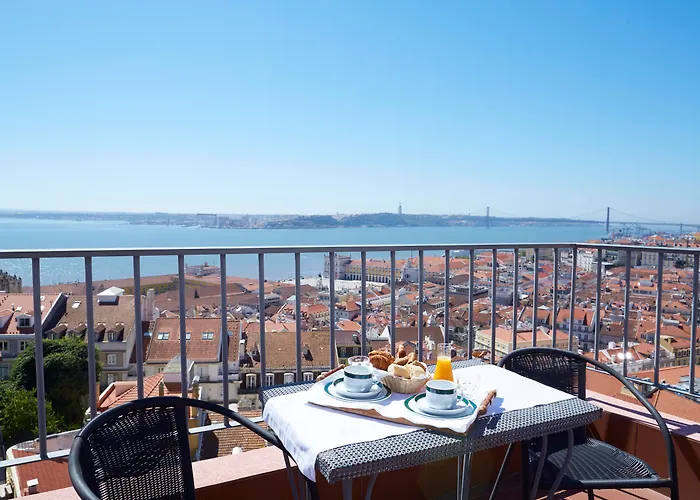 Hotel Solar Dos Mouros Lissabon