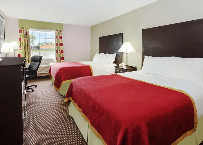 Baymont By Wyndham Beloit