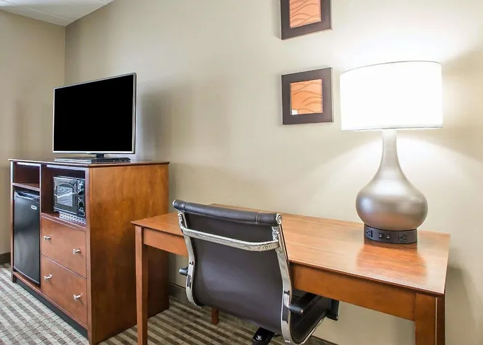 Comfort Inn Hammond I-94