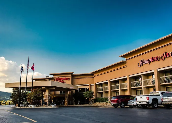 Caryville Hotels