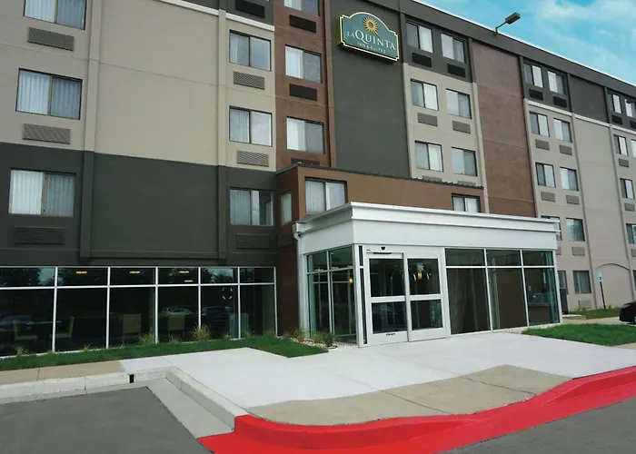 Rosedale Hotels