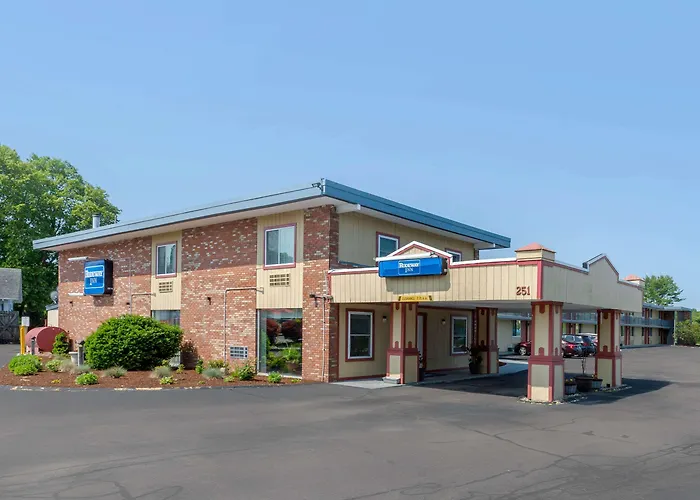Rodeway Inn Mystic
