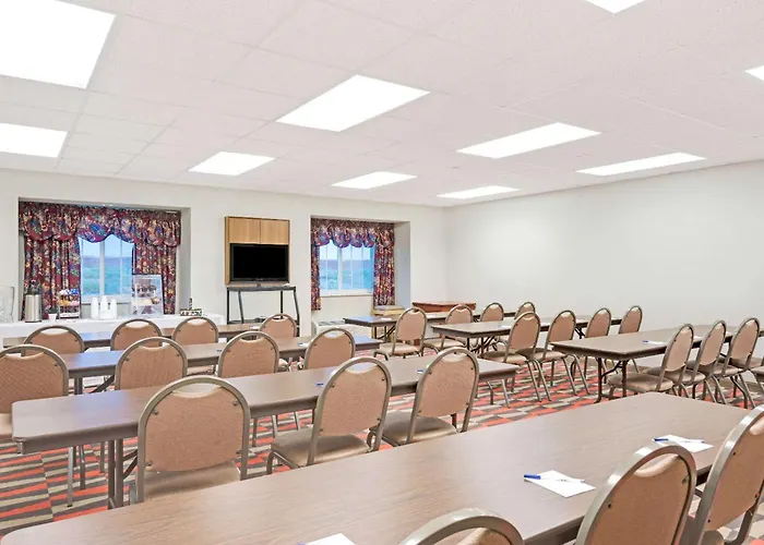 Microtel Inn & Suites Urbandale