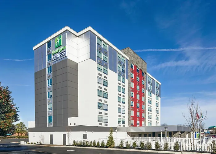 Holiday Inn Express Richmond - Midtown By Ihg