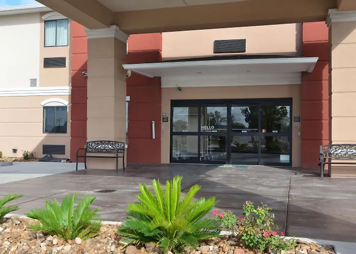Kenedy Hotels