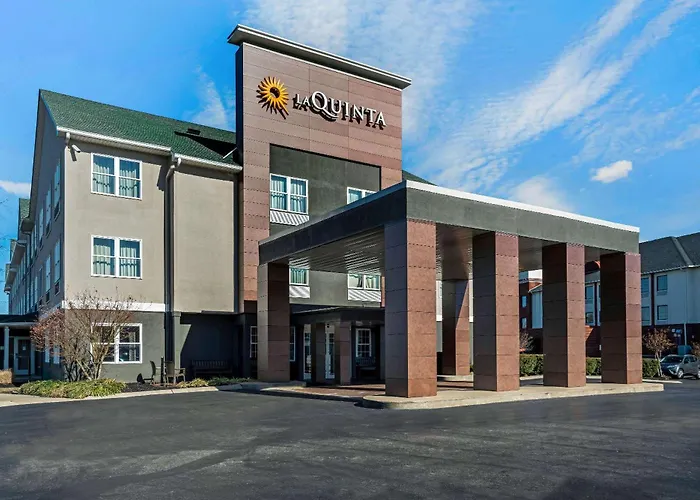 La Quinta By Wyndham Lebanon Hotel
