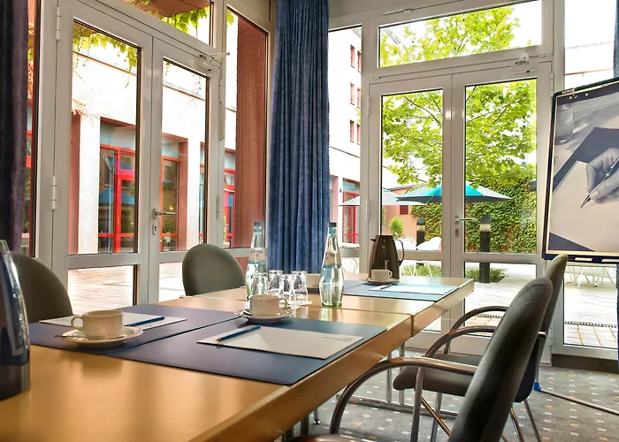 Tryp By Wyndham Halle Halle 