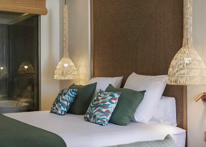 Port de Sant Miguel Hotels