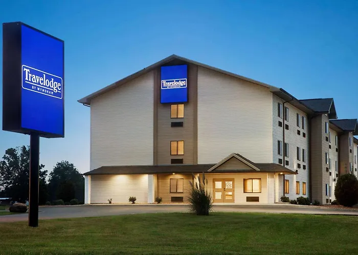 Livonia Hotels