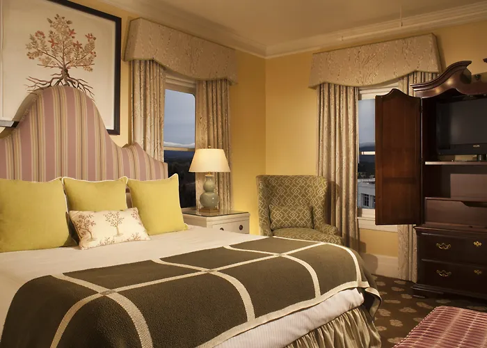 Dixville Notch Hotels