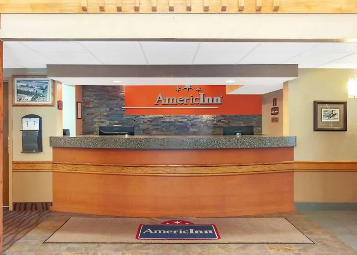Ham Lake Hotels