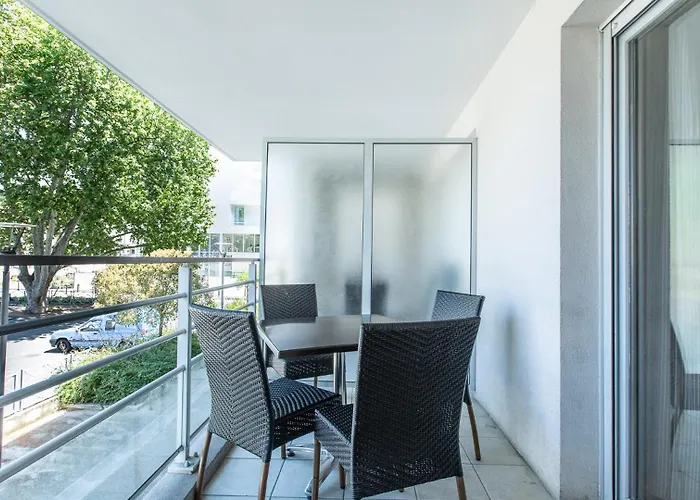 Vacancéole - Résidence Le Crystal Cagnes-sur-Mer