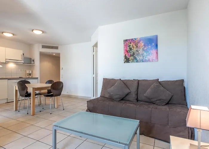 Vacancéole - Résidence Le Crystal Cagnes-sur-Mer