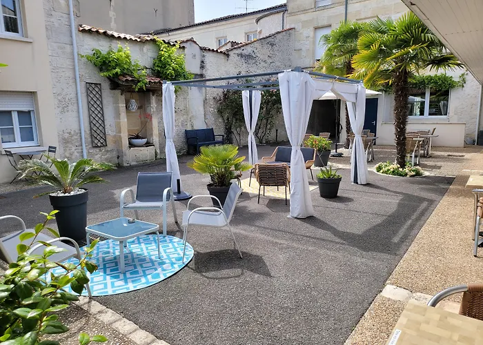 Cit'Hotel Le Cheval Blanc Cognac