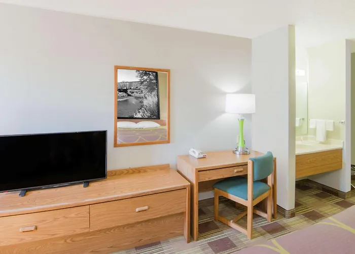 Toledo Hotels