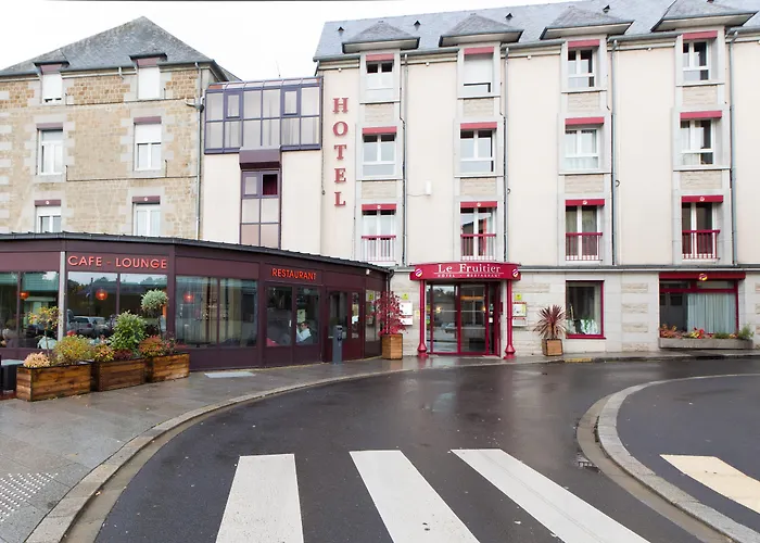Hôtel-Restaurant Le Fruitier Villedieu-les-Poêles