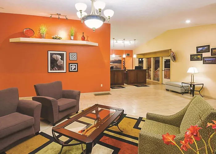 Woodburn Hotels